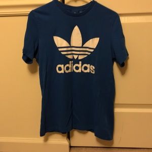 Adidas t shirt